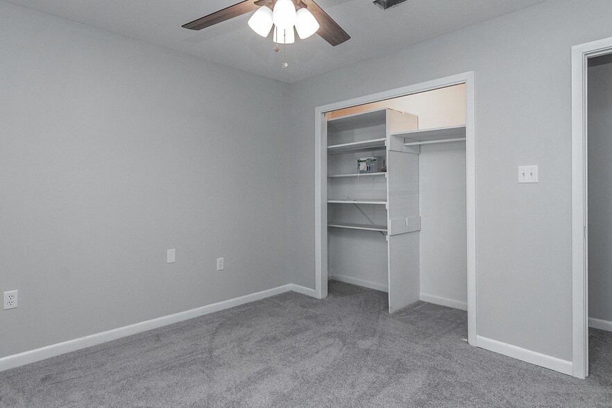 Building Photo - 714 Huntindon Rd