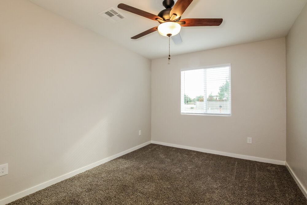 Building Photo - 8902 W Monroe St