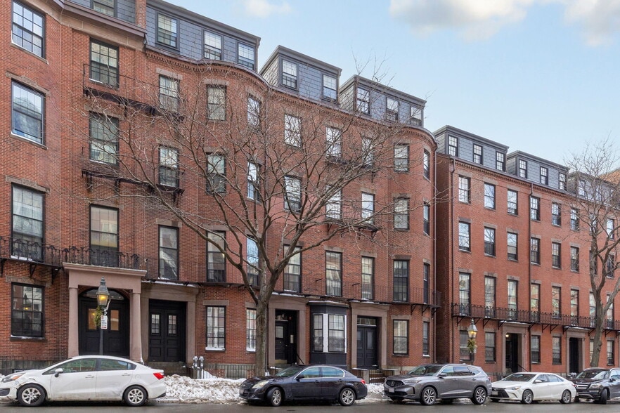 Building Photo - 21 Bowdoin St