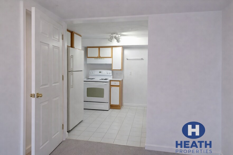 Building Photo - 24 St Cyprians Pl