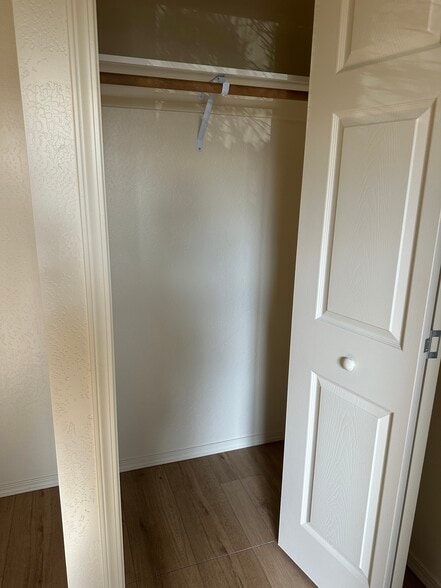 Building Photo - 117 C St