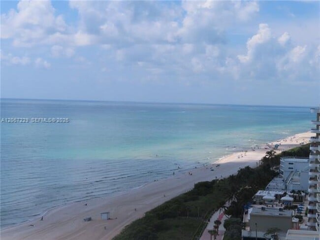 Building Photo - 5701 Collins Ave
