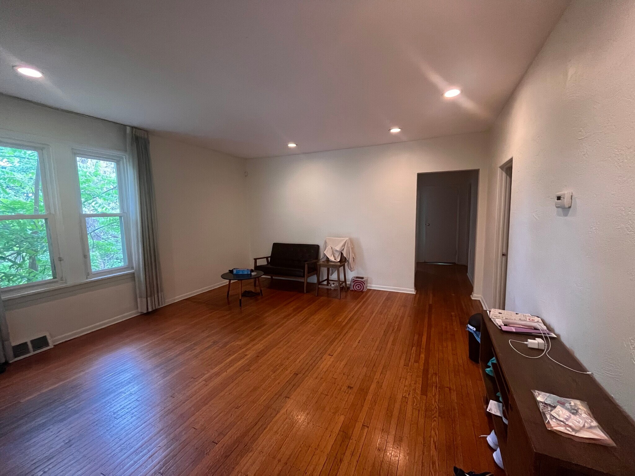 Building Photo - 5604 Pocusset St