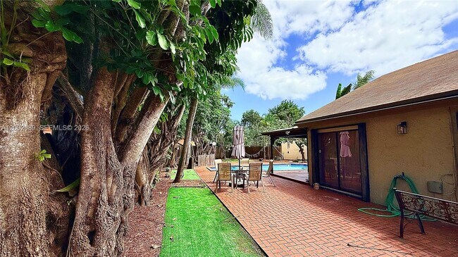 Building Photo - 7531 SW 95th Pl