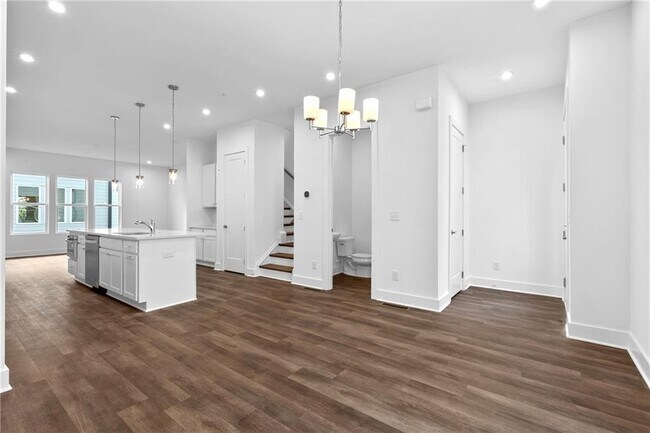 Building Photo - 515 Motivation Cir NW