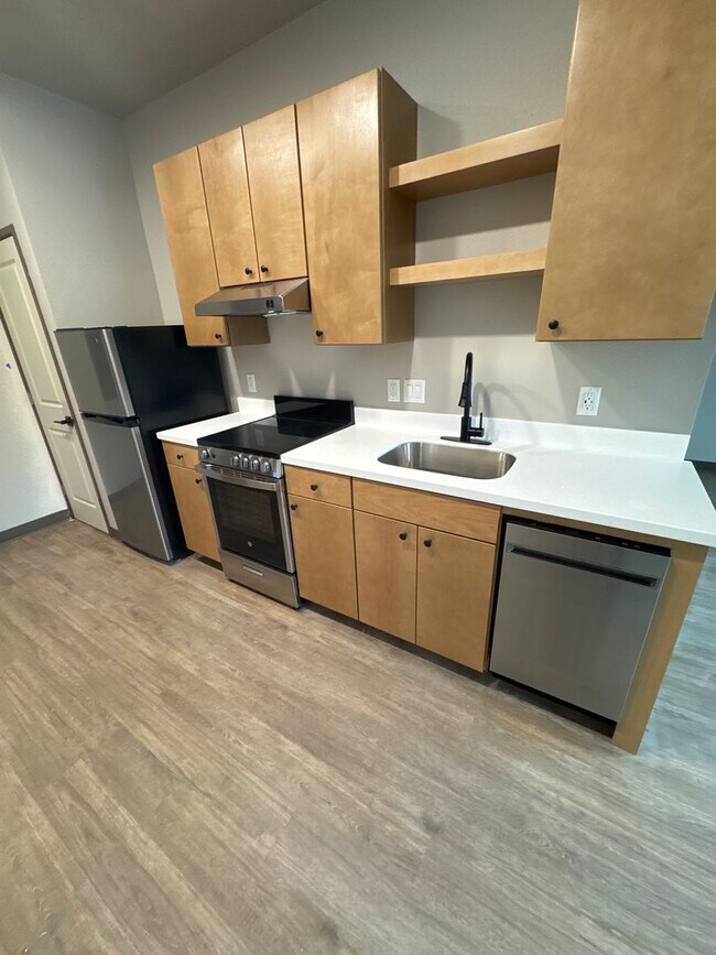 Building Photo - Beautiful, Brand New Studio Near CSU!