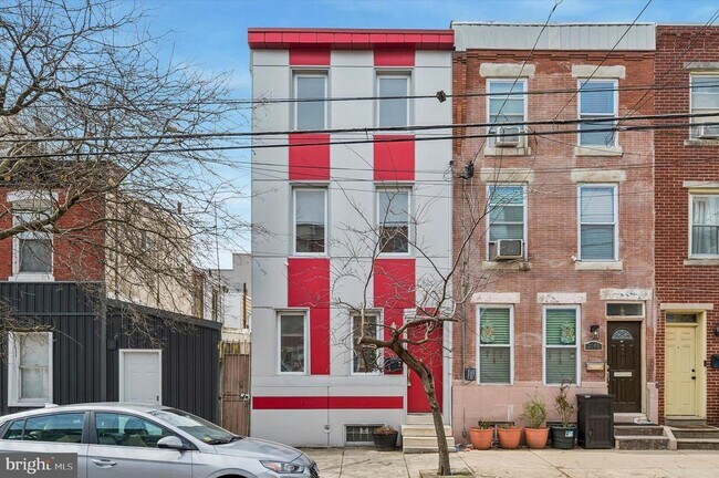 Building Photo - 2042 E Huntingdon St