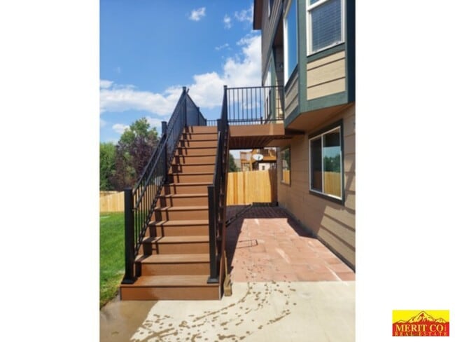 Building Photo - Single Family Home