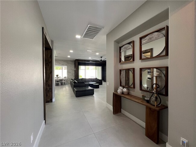 Building Photo - 11544 Bohemian Forest Ave