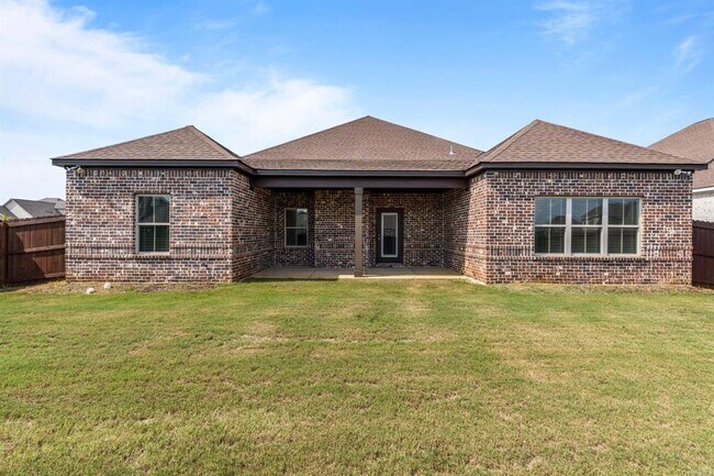 Building Photo - 1420 Wildlife Wy