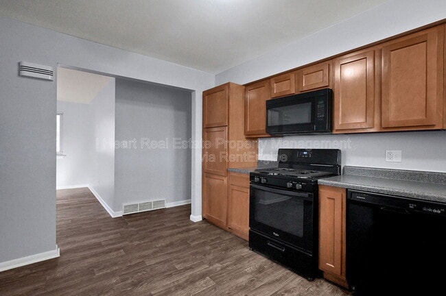 Building Photo - 472 Buena Vista Ave