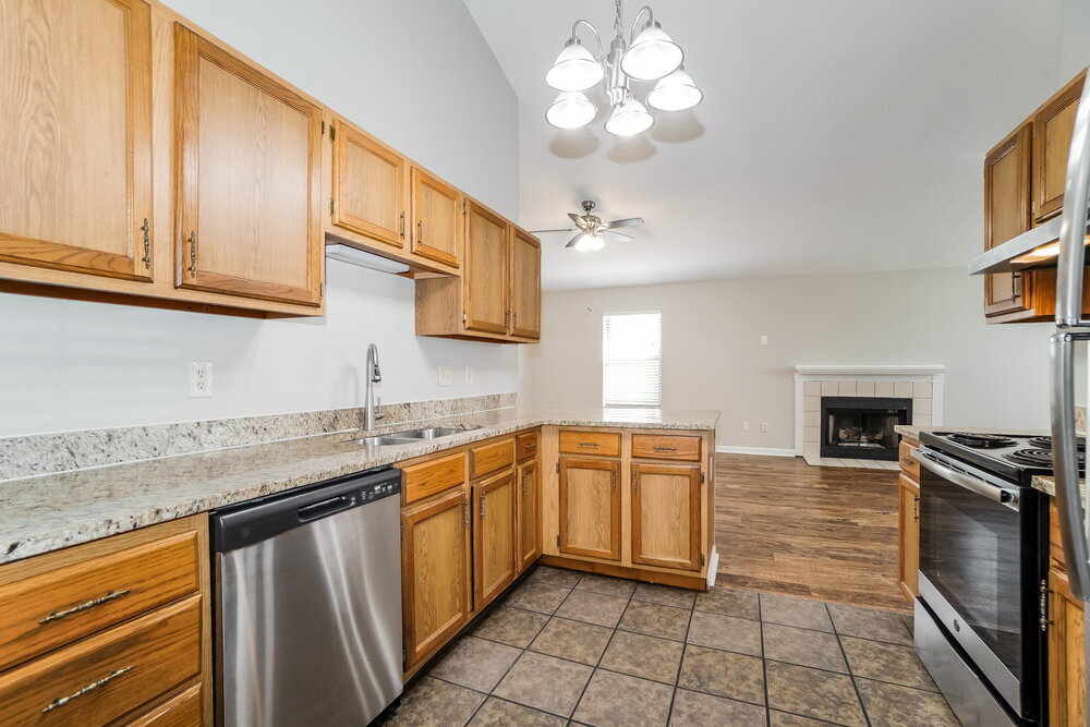 Building Photo - 3428 Oak Bend Blvd