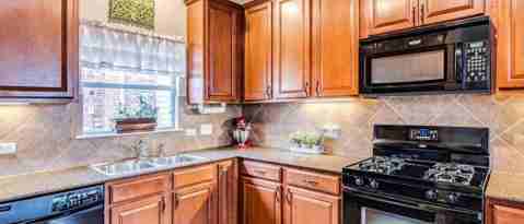 Building Photo - 611 Boca Chica Dr