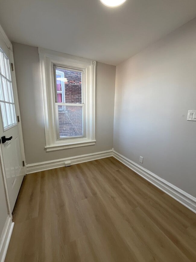 Building Photo - Completely renovated Allentown home offering the feel of brand-new construction