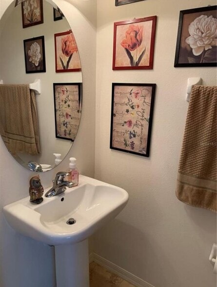 Building Photo - 10946 Black Swan Ct