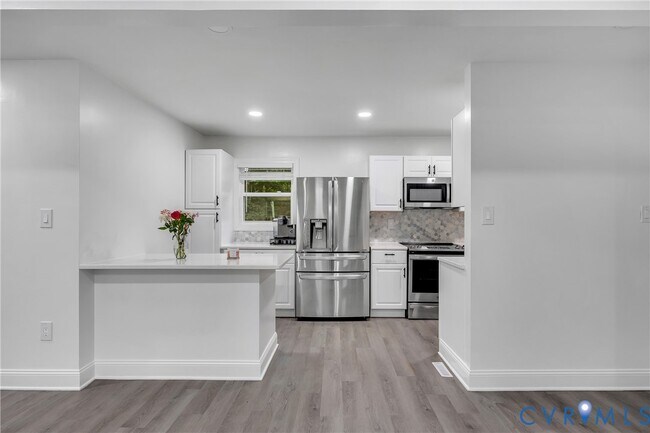 Building Photo - 11711 Deerhurst Dr