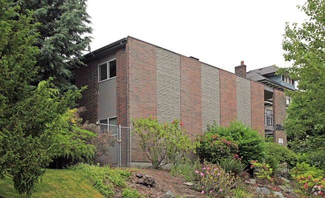 Building Photo - Talisman  Apartments