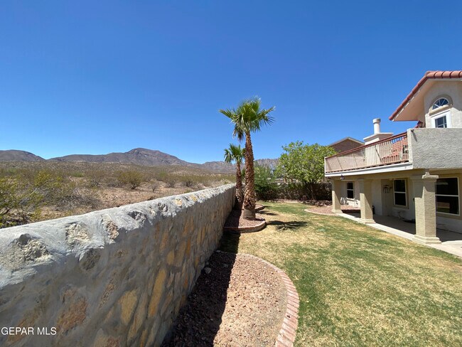 Building Photo - 4320 Loma Del Norte Dr