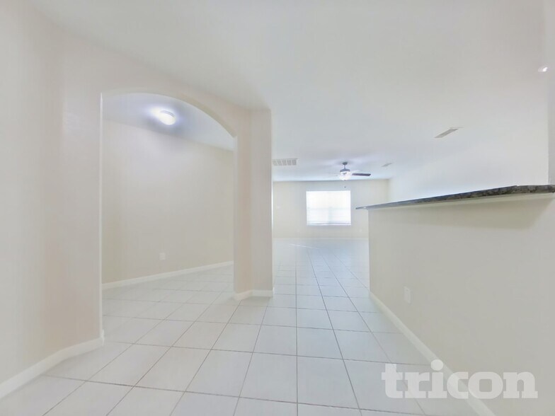 Building Photo - 680 Totem Trail Dr