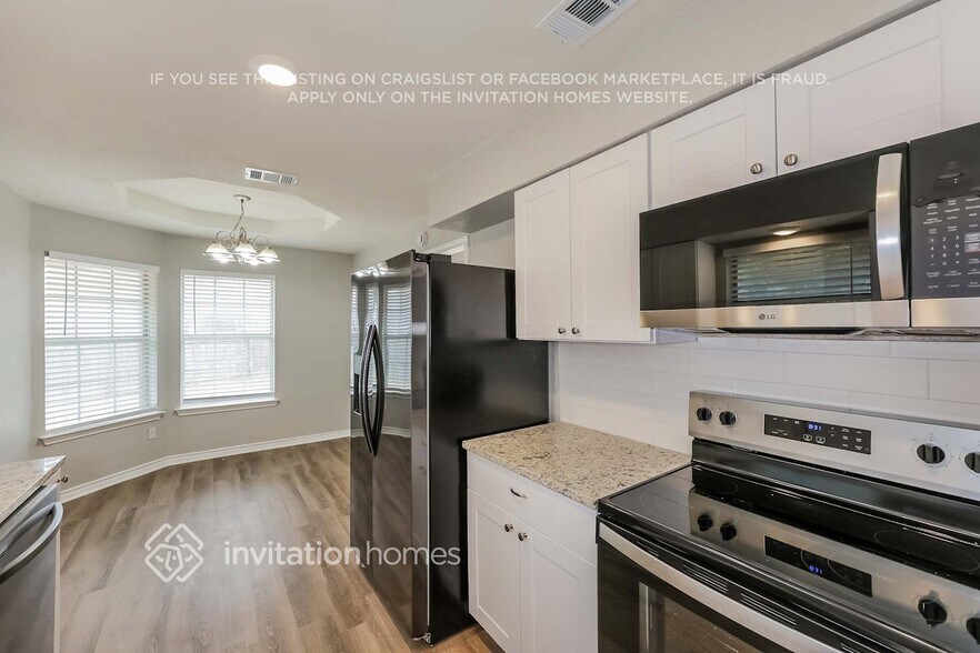 Building Photo - 832 Andalusia Trail