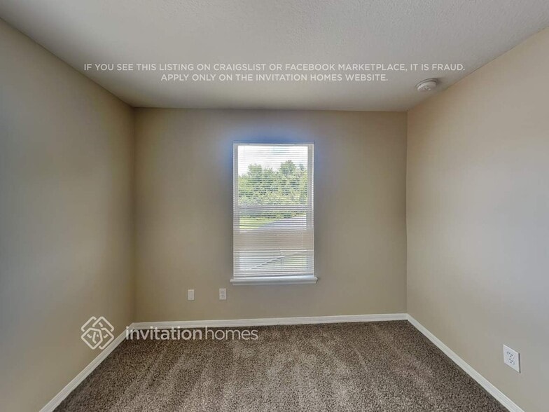 Building Photo - 576 Sandy Ridge Dr