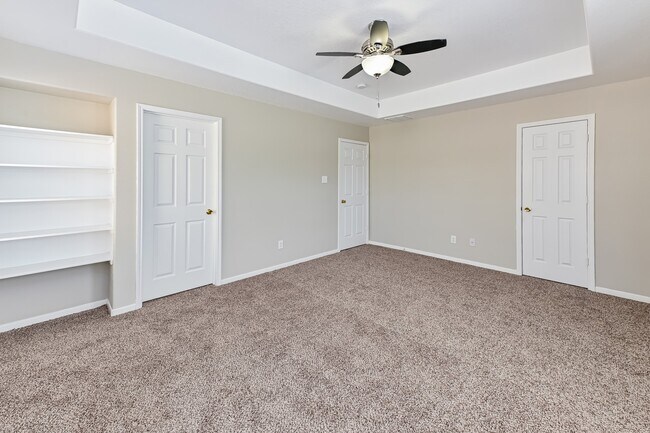 Building Photo - 9615 Barr Spring Dr