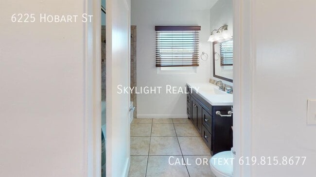 Building Photo - 6225 Hobart St