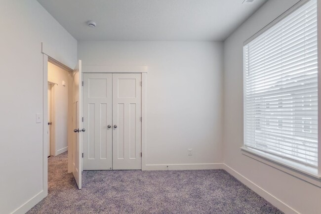 Building Photo - Modern Living in Lehi | New Build | Silico...