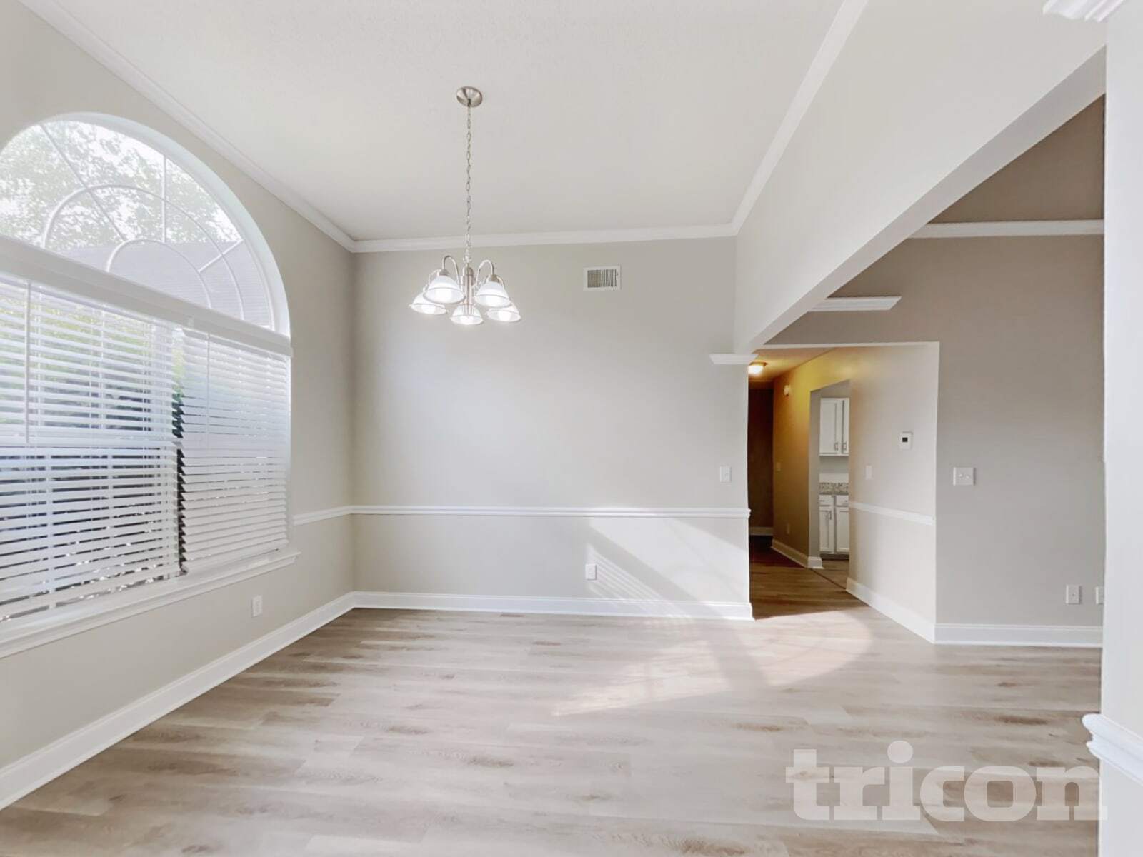 Building Photo - 602 Chartwell Ct