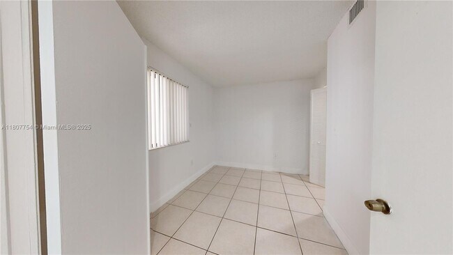 Building Photo - 8275 SW 152nd Ave