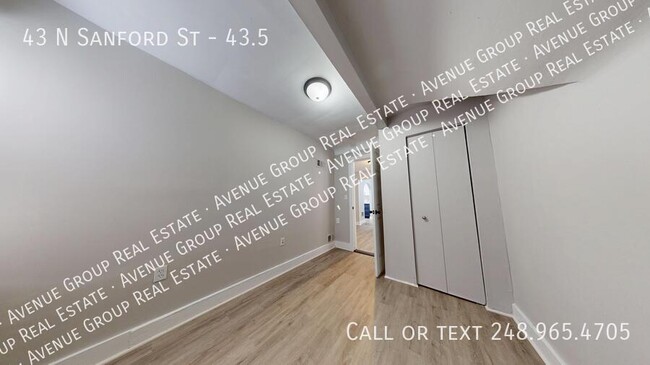 Building Photo - 43 N Sanford St