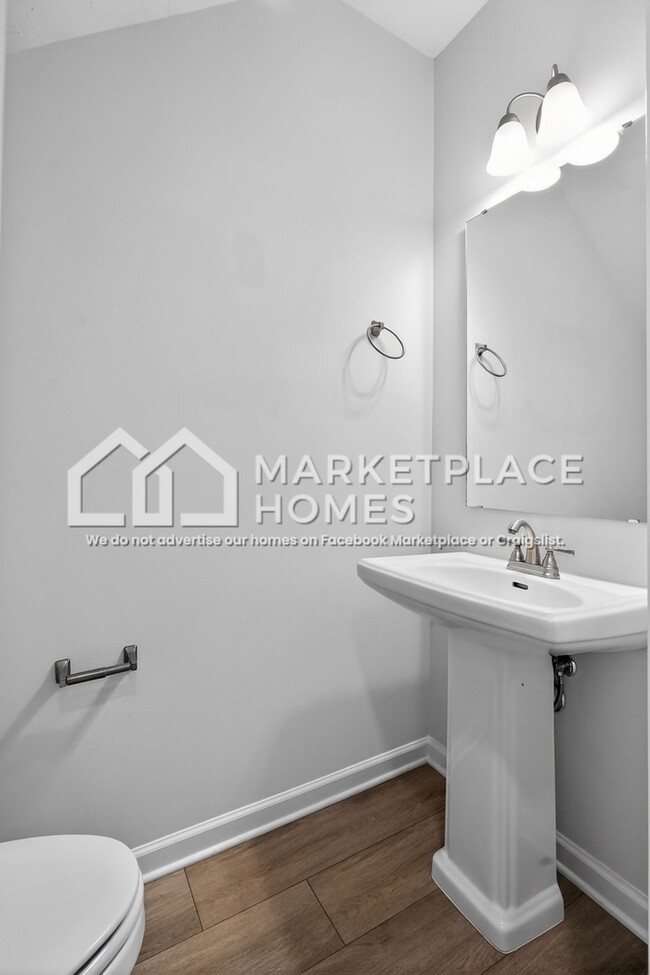 Building Photo - 3037 Hearth Stone Wy