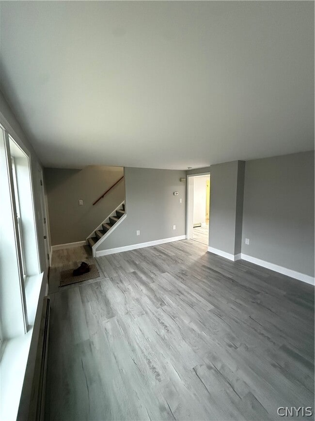 Building Photo - 22 Magnolia Rd