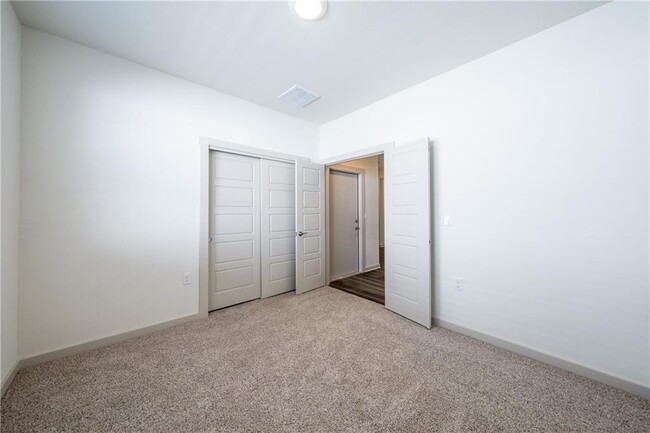 Building Photo - 13708 Lubeck Dr