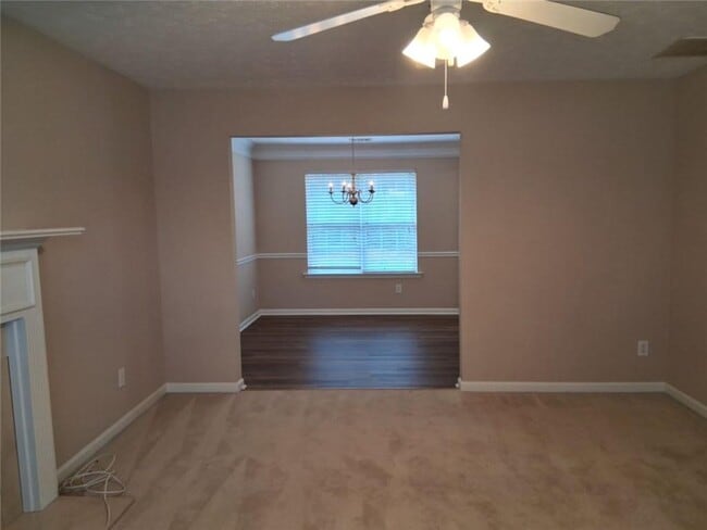 Building Photo - 130 Vinings Dr