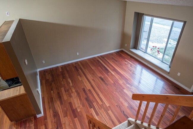 Building Photo - Charming 3-Bedroom Home with Stunning Pike...