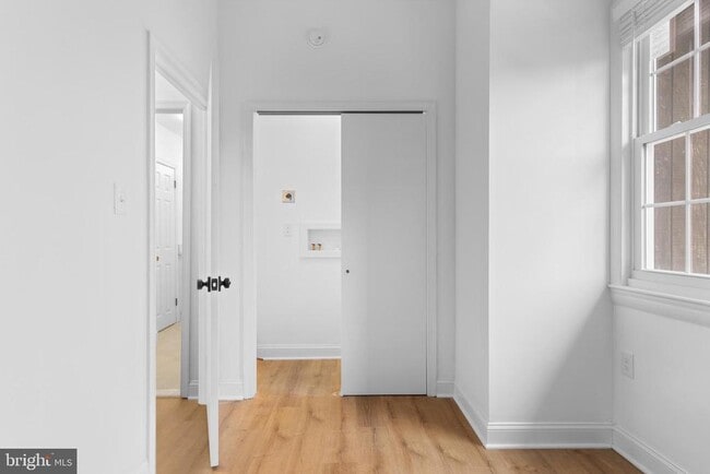 Building Photo - 4930 West Chester Pike