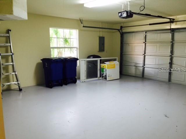 Building Photo - 2060 King Tarpon Dr