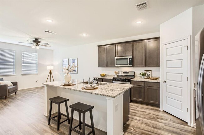 Building Photo - 25617 Microstar Wy