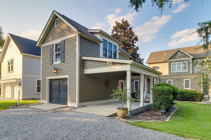 Building Photo - 64 Wrights Point Cir