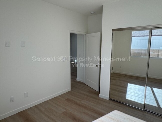 Building Photo - 6170 Briercrest Ave