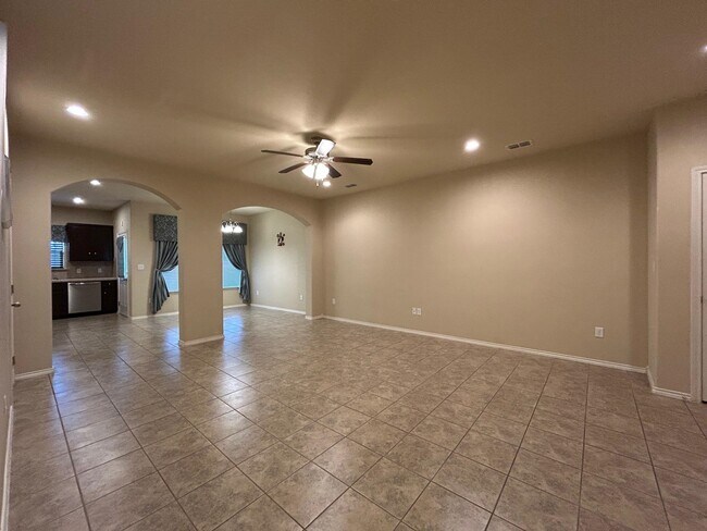 Building Photo - 5012 Lost Hills Trail