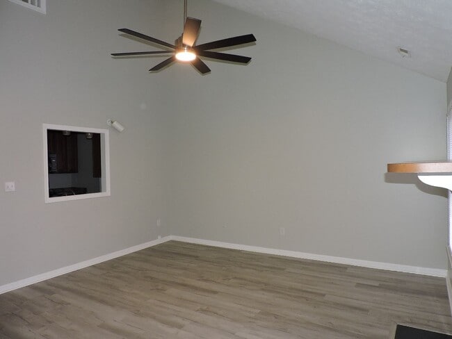 Building Photo - call 804-642-2106