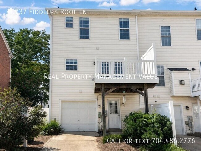 Building Photo - 11737 Fiddlers Roof Ln