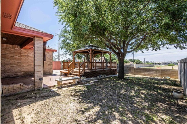 Building Photo - 10702 Patron Loop