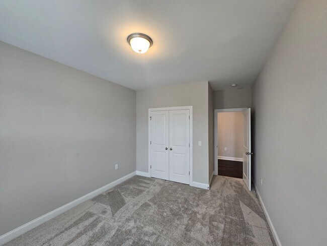 Building Photo - Better Than New in Holly Springs/Friendship – 4BR + Office!