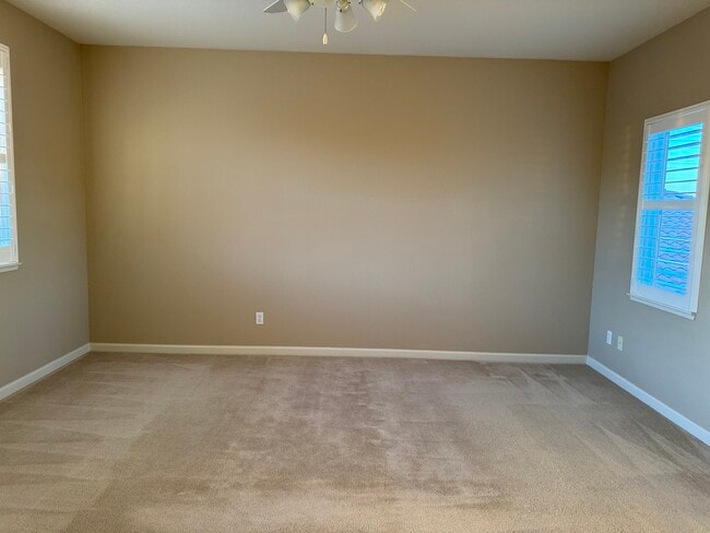 Master Bedroom - 5019 Gold River Ct