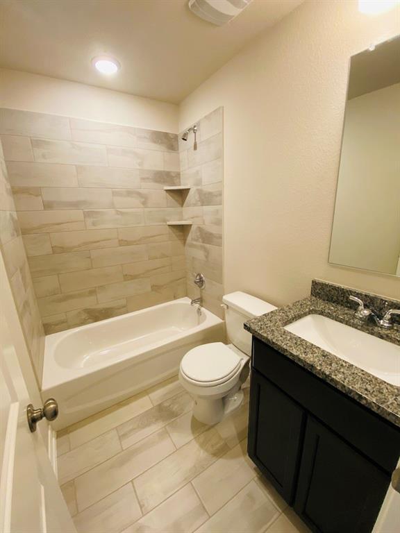 Building Photo - 5205 Leaning Tree