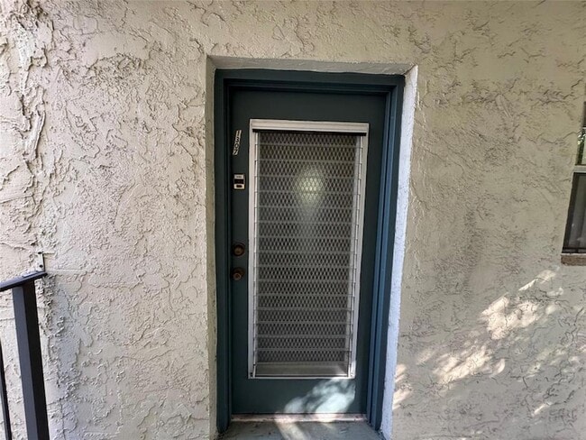 Building Photo - 1800 SW 81st Ave