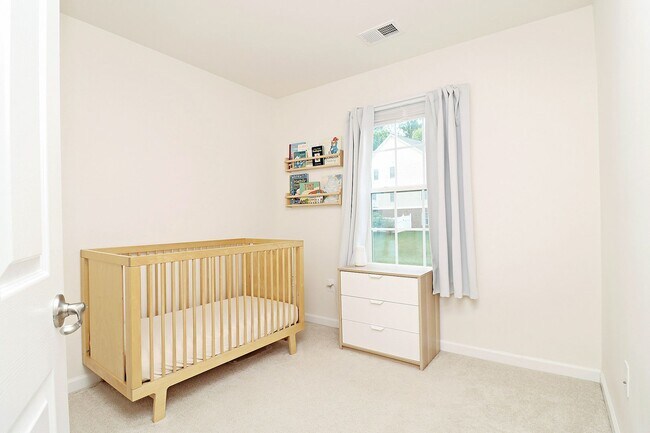 Building Photo - Dog-Friendly Pavilions at Pantops Townhome With Garage